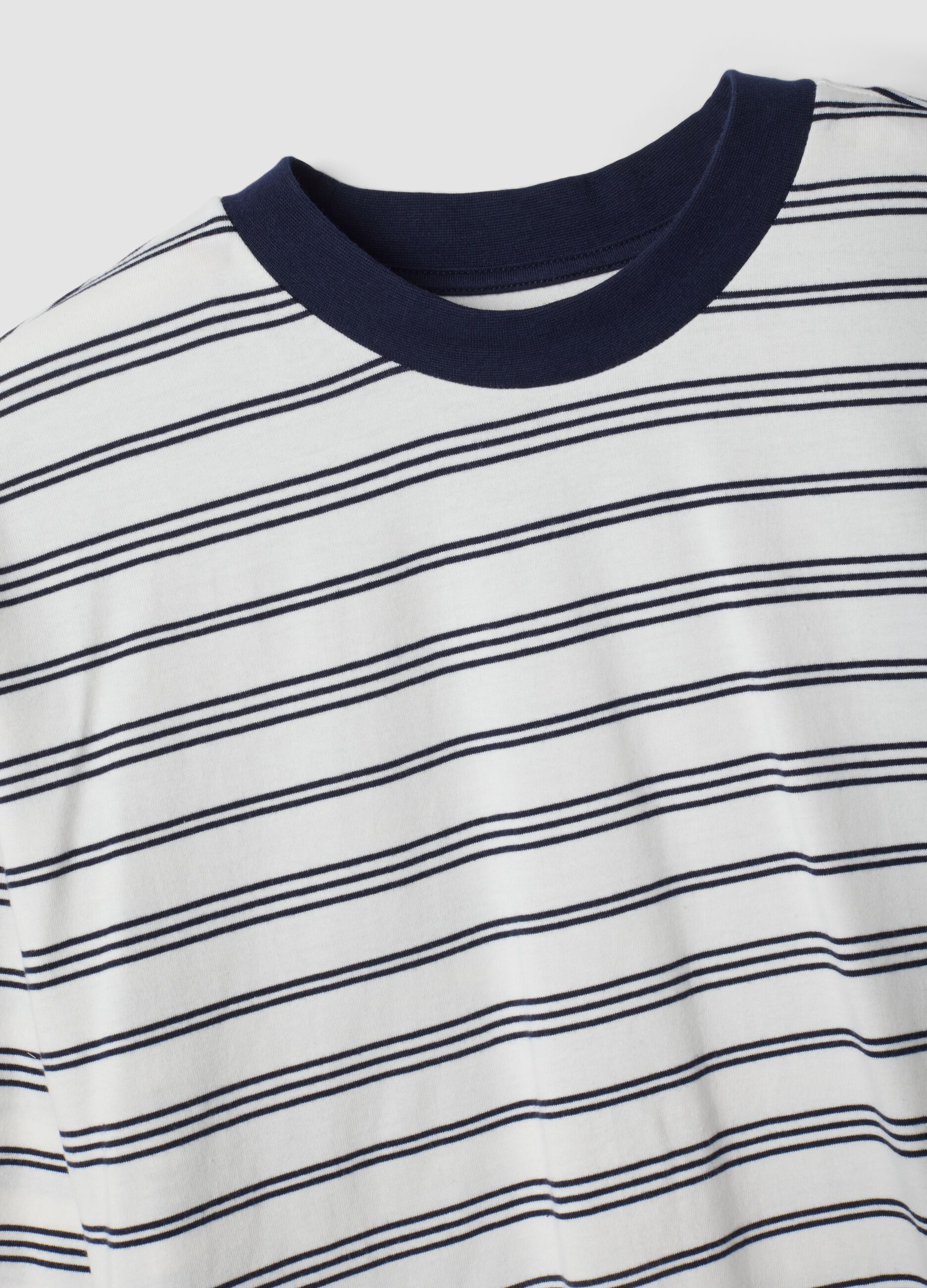 T-shirt blu a righe in puro cotone boxy fit