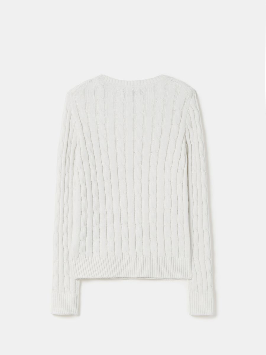 Ribbed pullover with cable-knit design_4