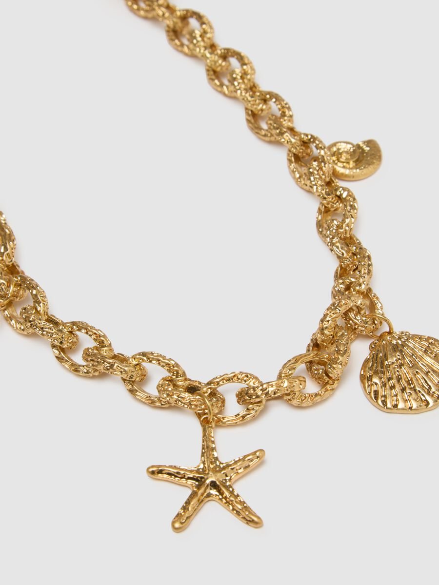 Collana in acciaio dorato multicolor con ciondoli_2