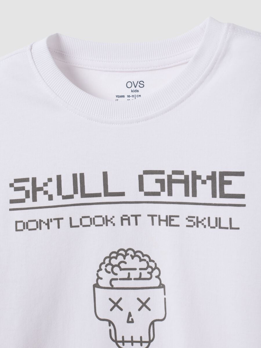 White pure organic cotton crew-neck T-shirt with skull print for boys_1