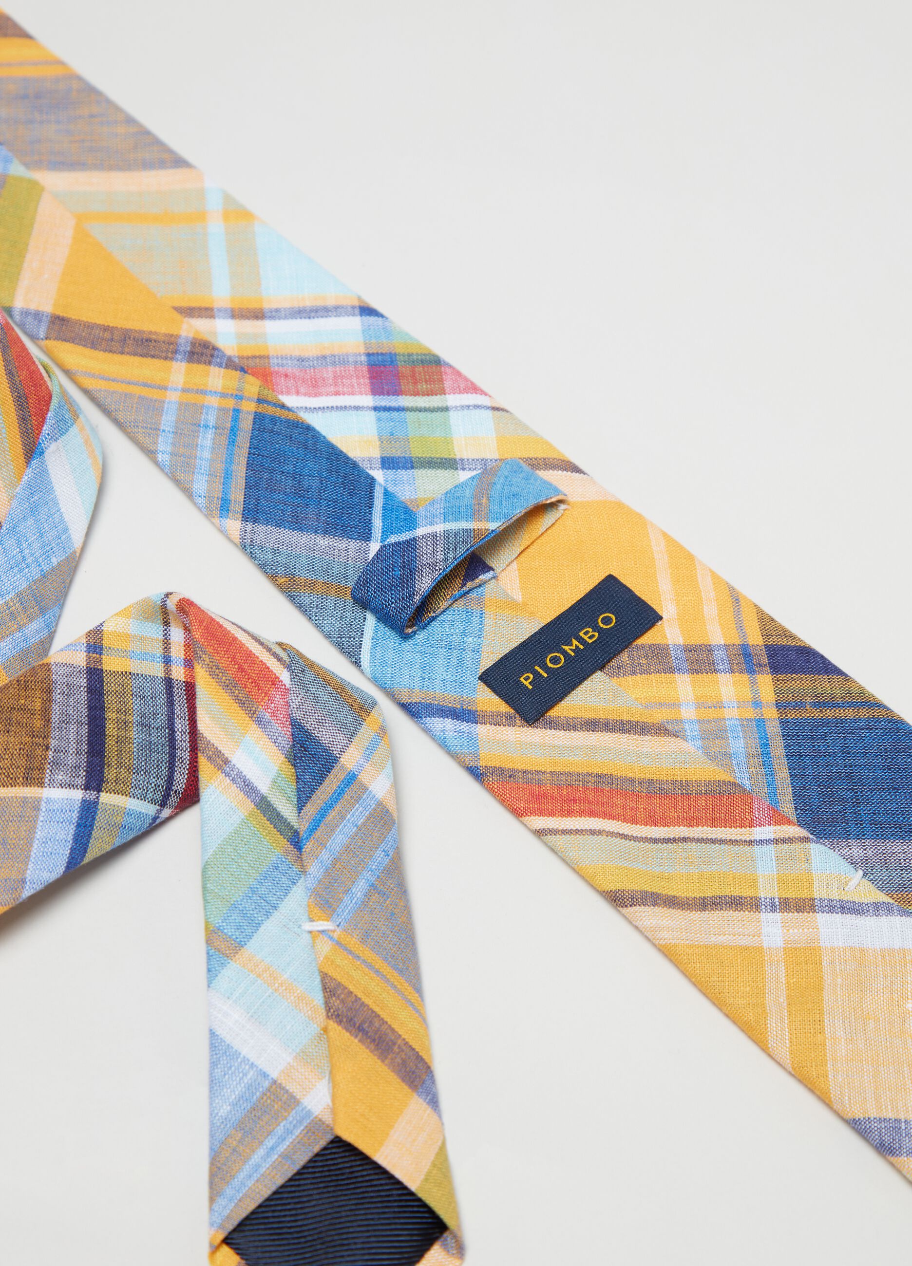 Cravatta in lino con fantasia check_1