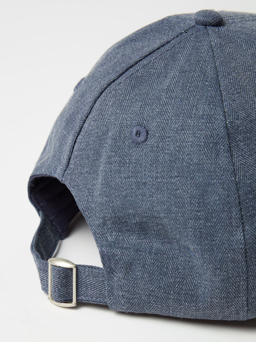 Baseball cap with herringbone weave_1