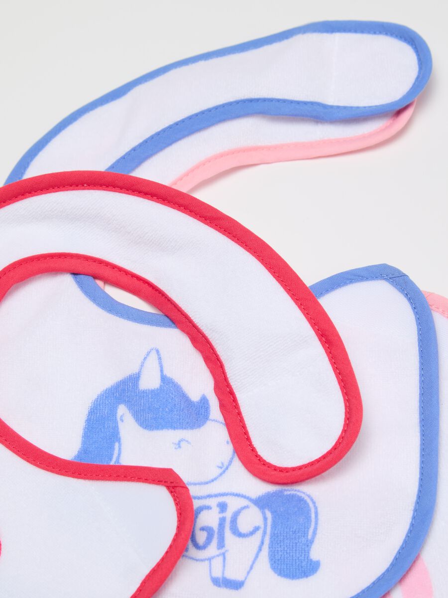 Three-pack bibs with PEVA backing and dinosaur print_2
