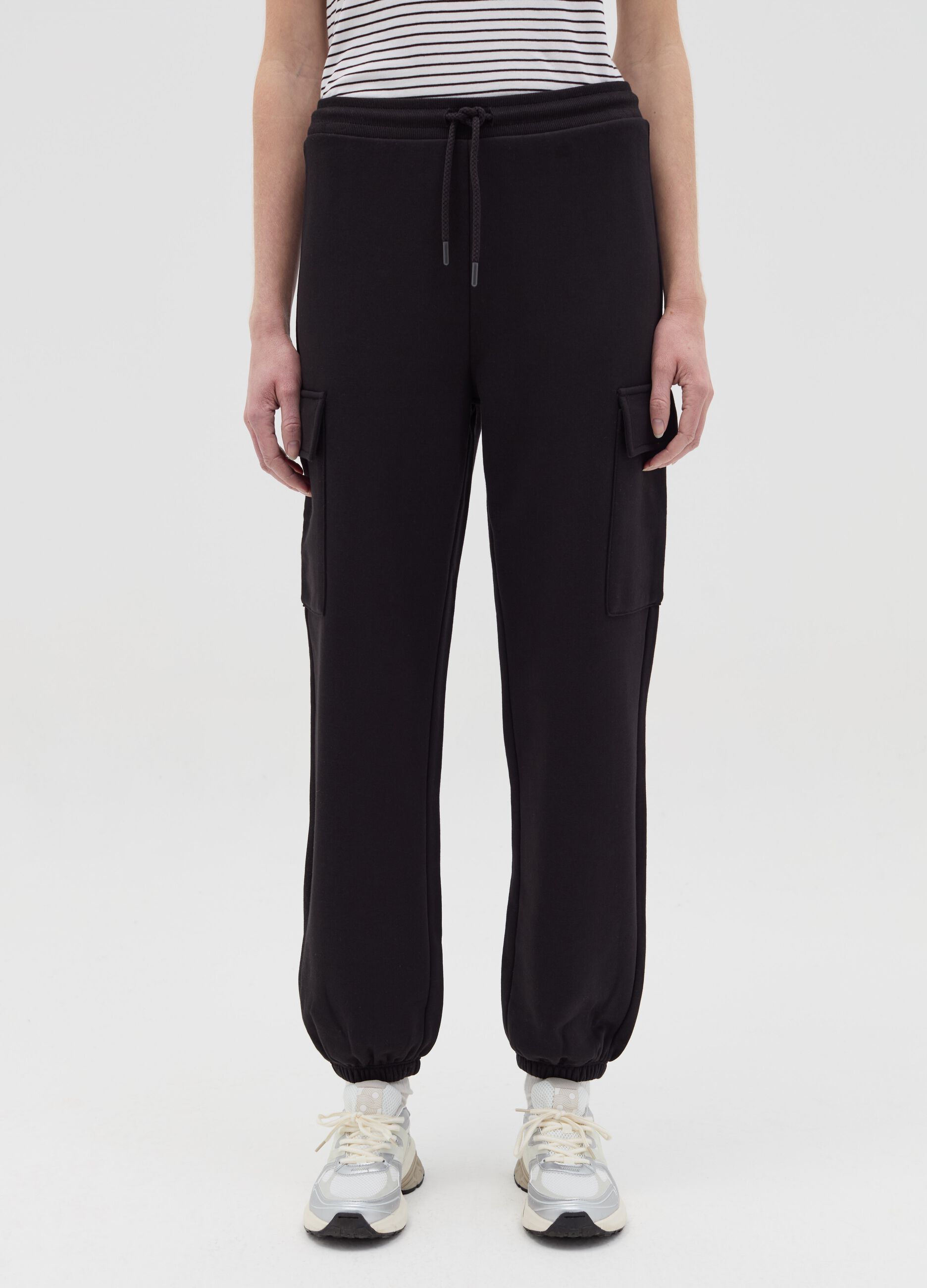 Cargo joggers in fleece with drawstring