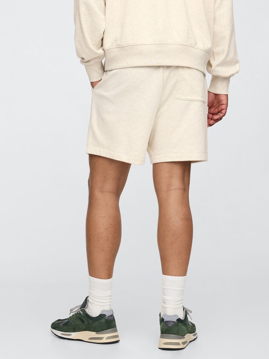 Beige cotton blend shorts from Gap_2