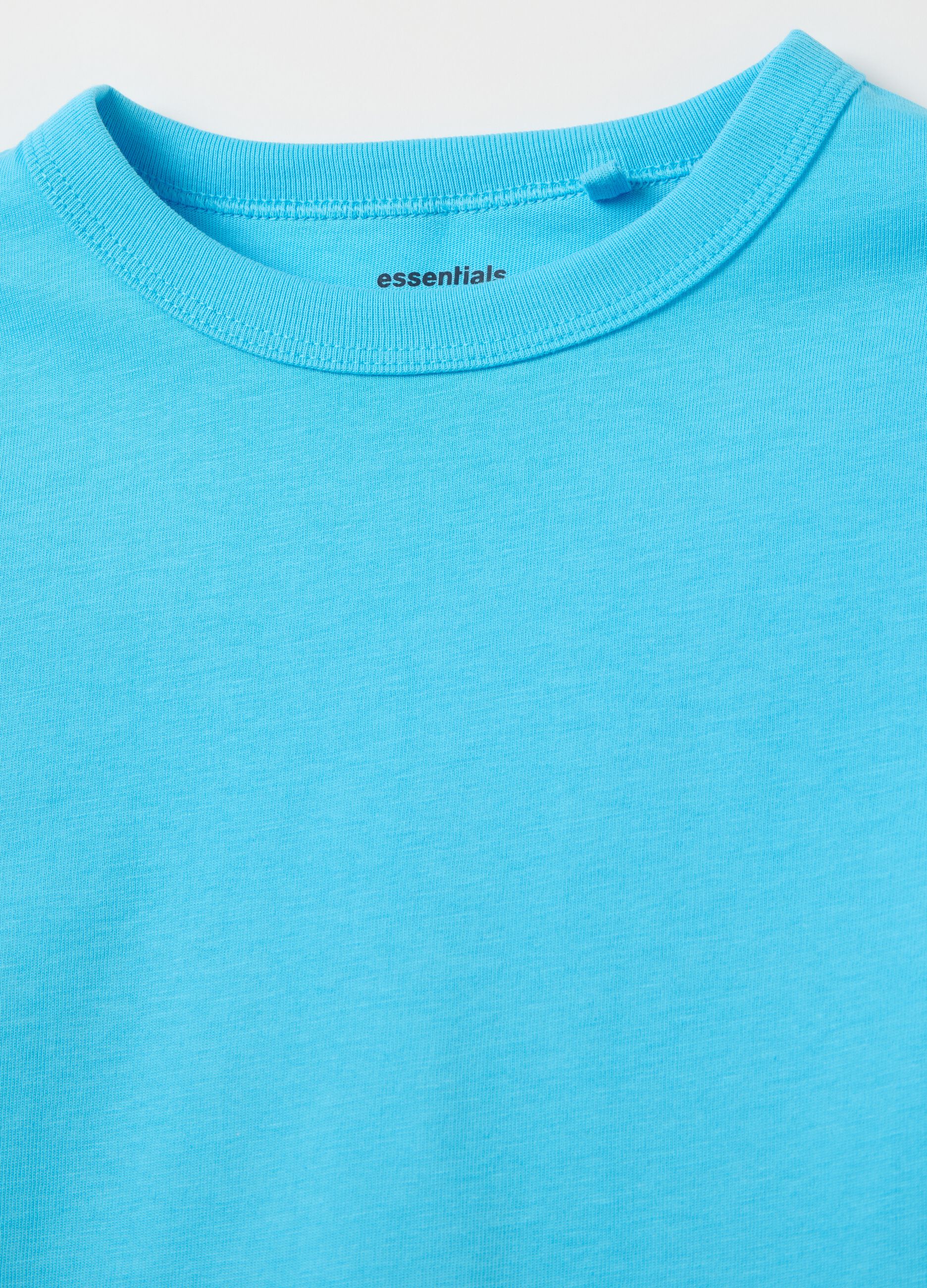 Light blue T-shirt in organic cotton with round neck