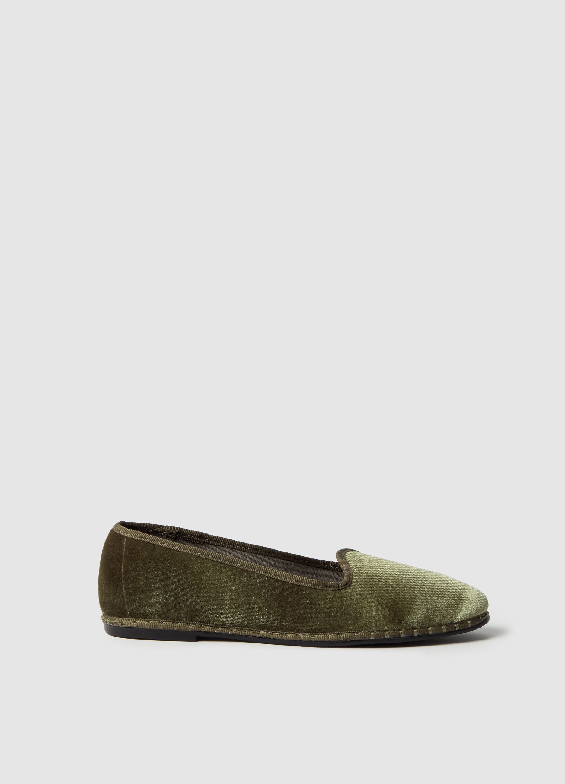 Solid colour slipper shoes