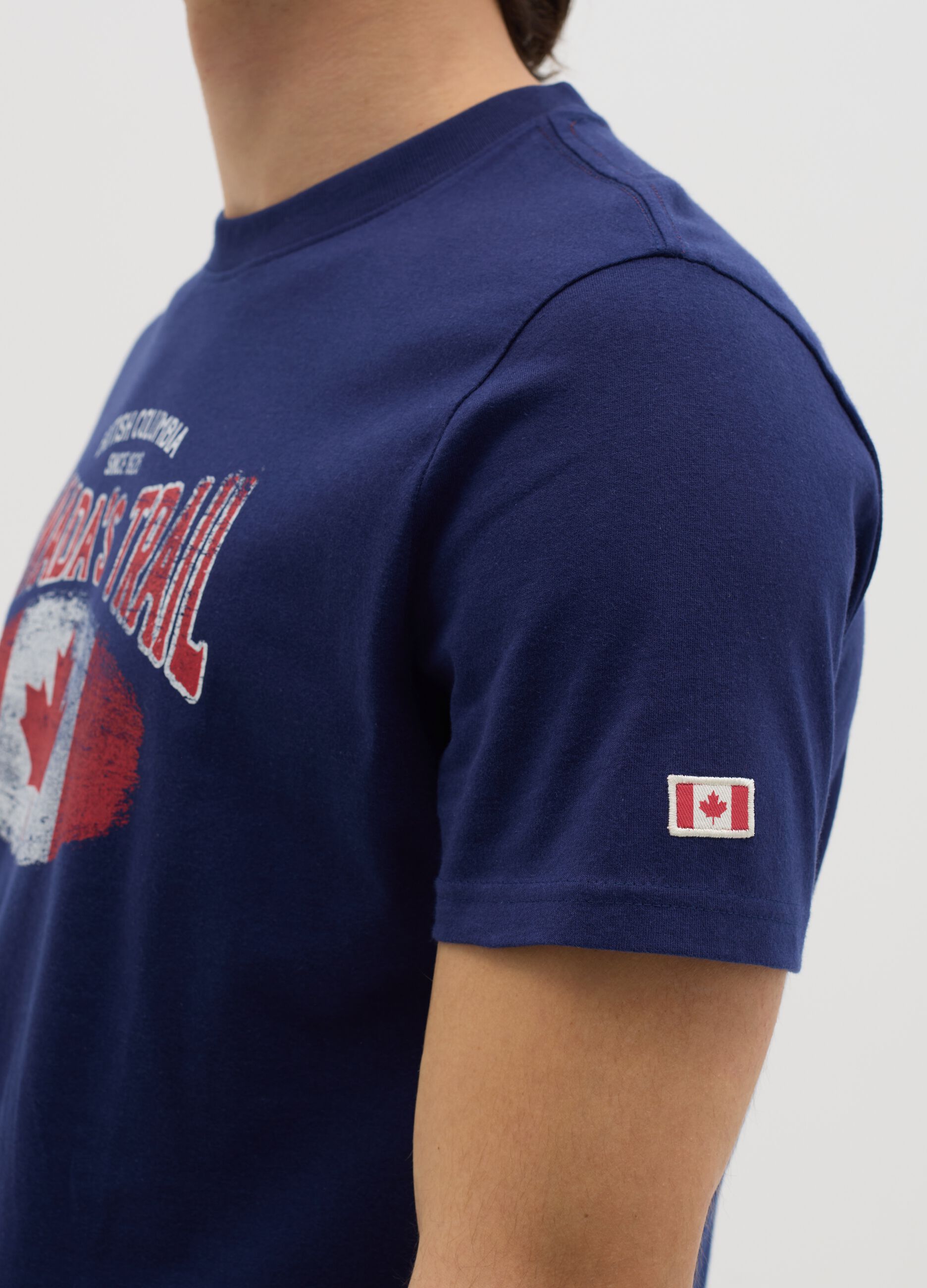 Canada's Trail blue T-shirt with print