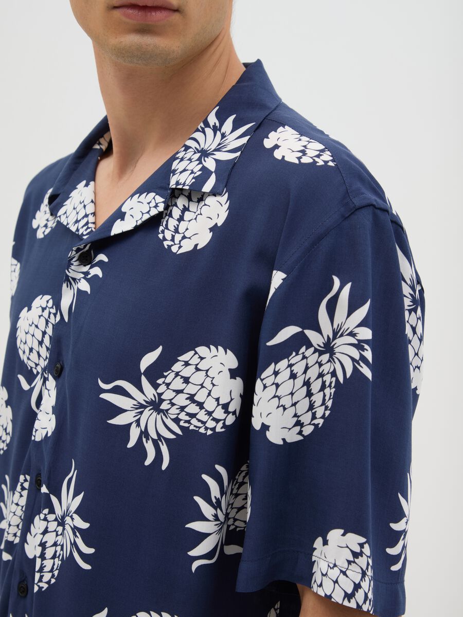 Men's Multicolour Viscose Over Fit Shirt_2