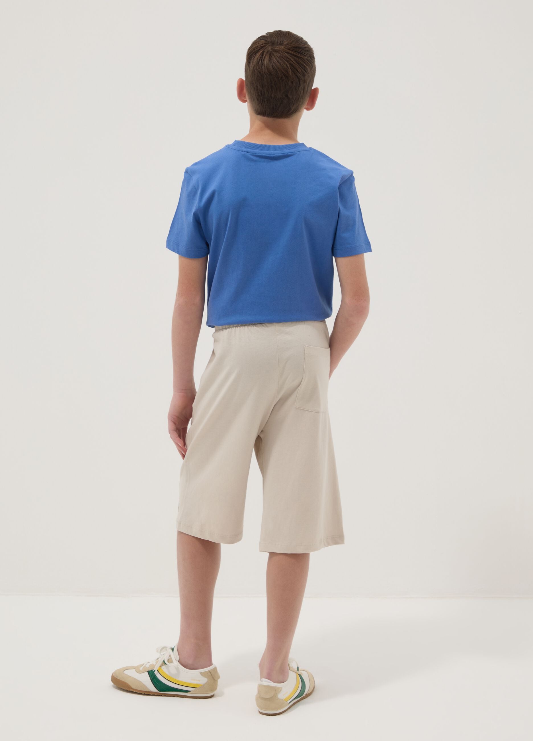 Beige organic cotton Bermuda shorts with elasticated waist