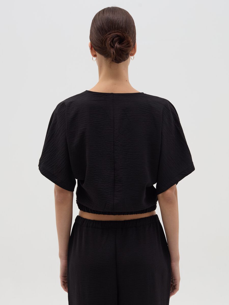 Short black crossover blouse_3