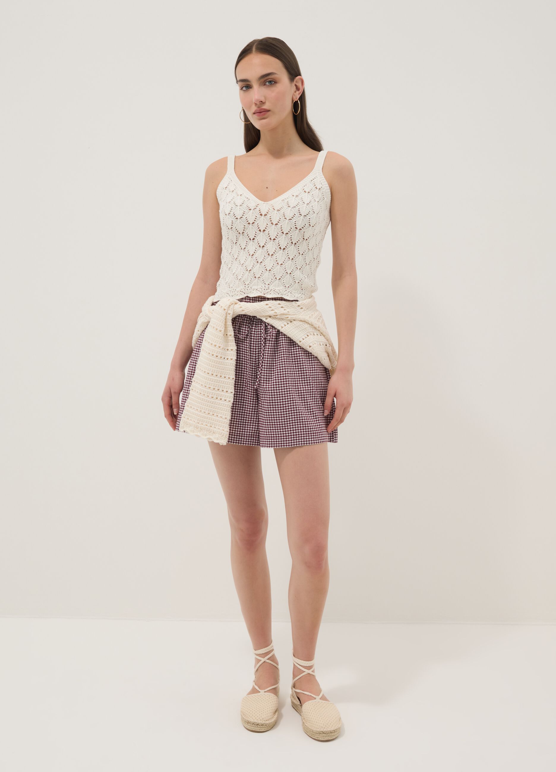 Gilet bianco in crochet di puro cotone regular fit