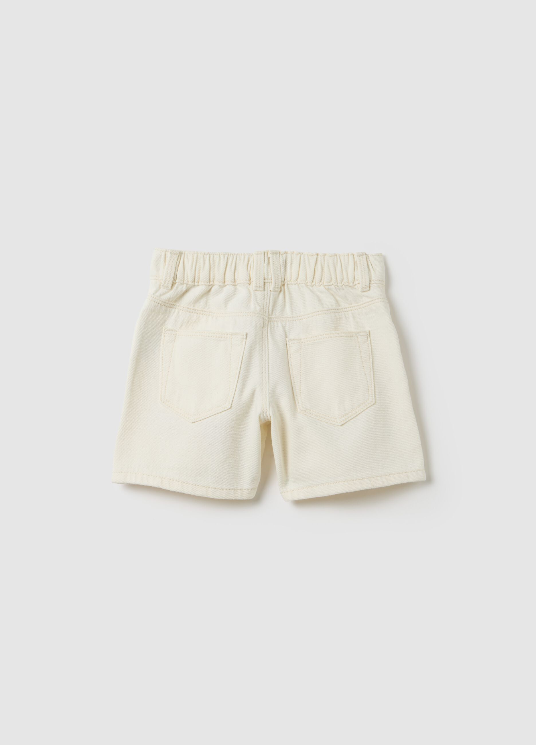 Beige cotton shorts with floral embroidery