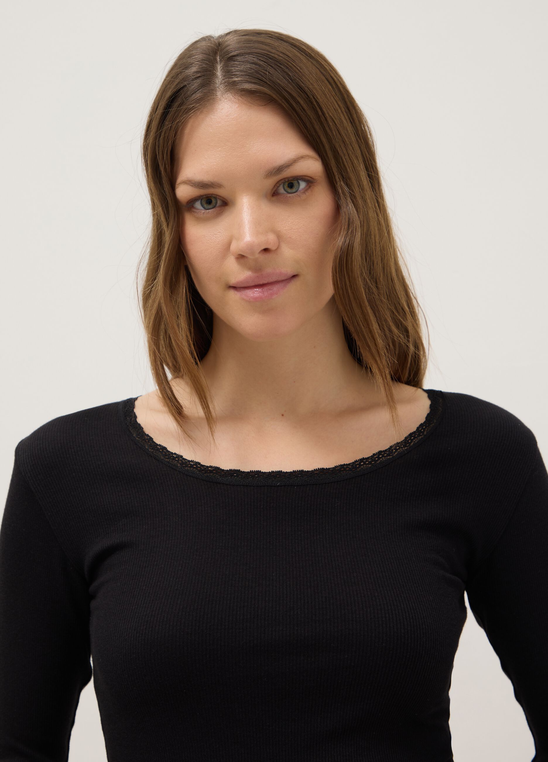 Black crew neck long sleeve mixed cotton regular fit jumper