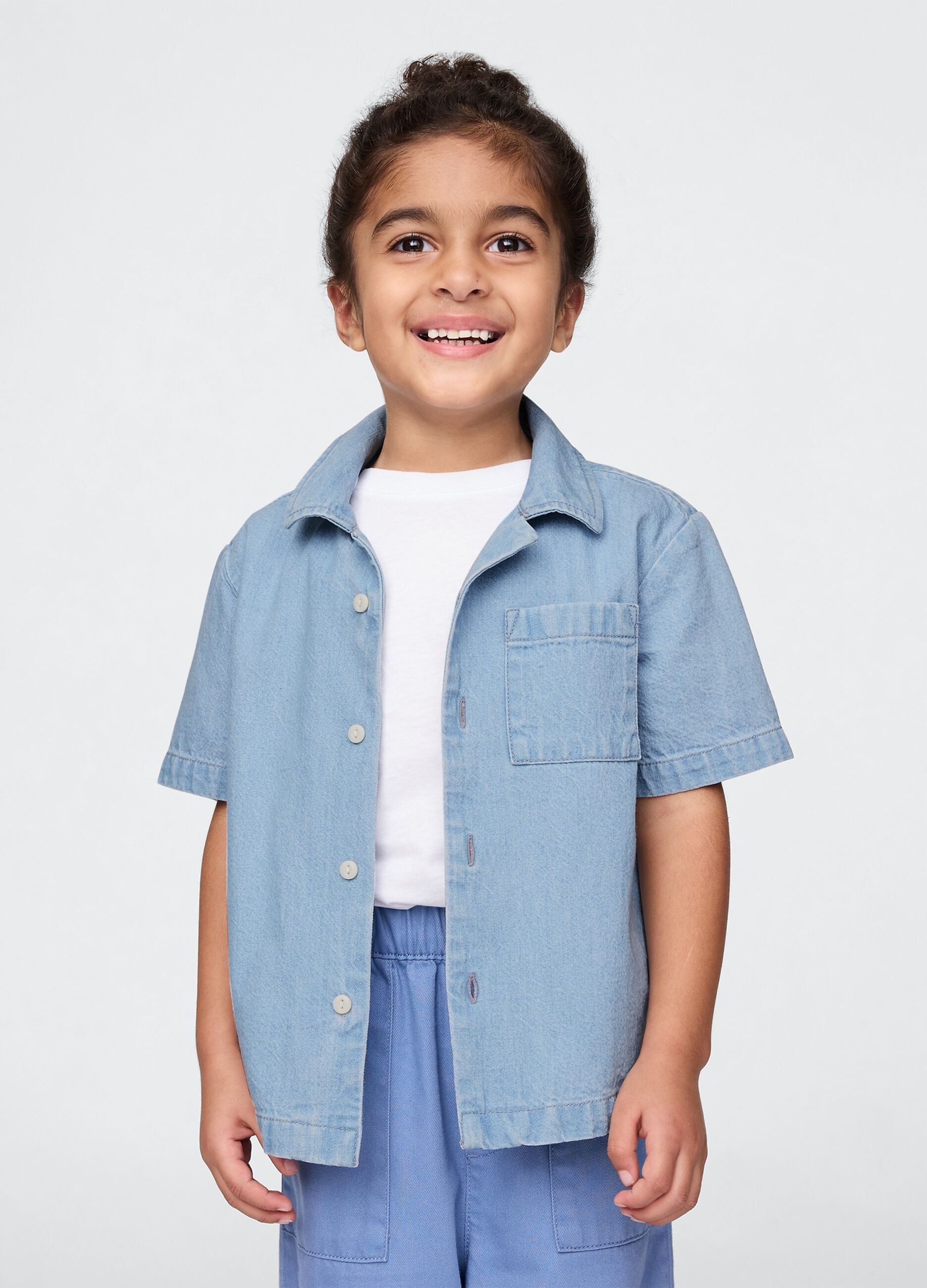 Children's short-sleeve denim shirt