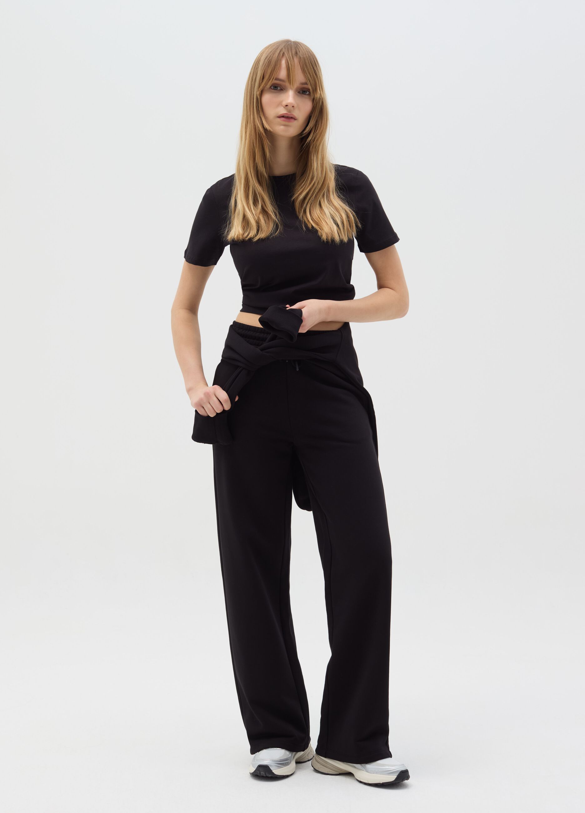 Essential straight-fit joggers with drawstring