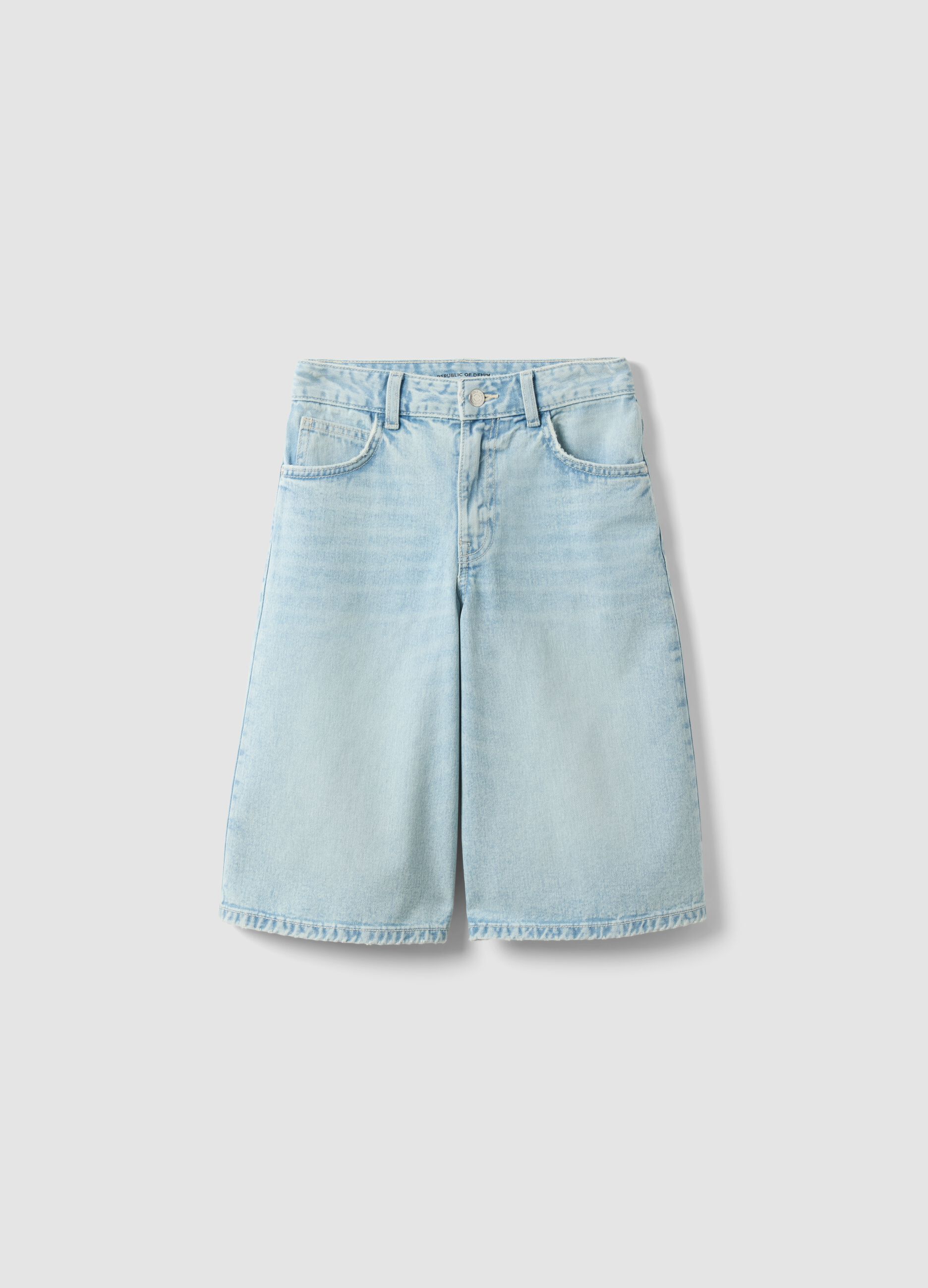 Light blue pure cotton denim shorts for girls, straight fit
