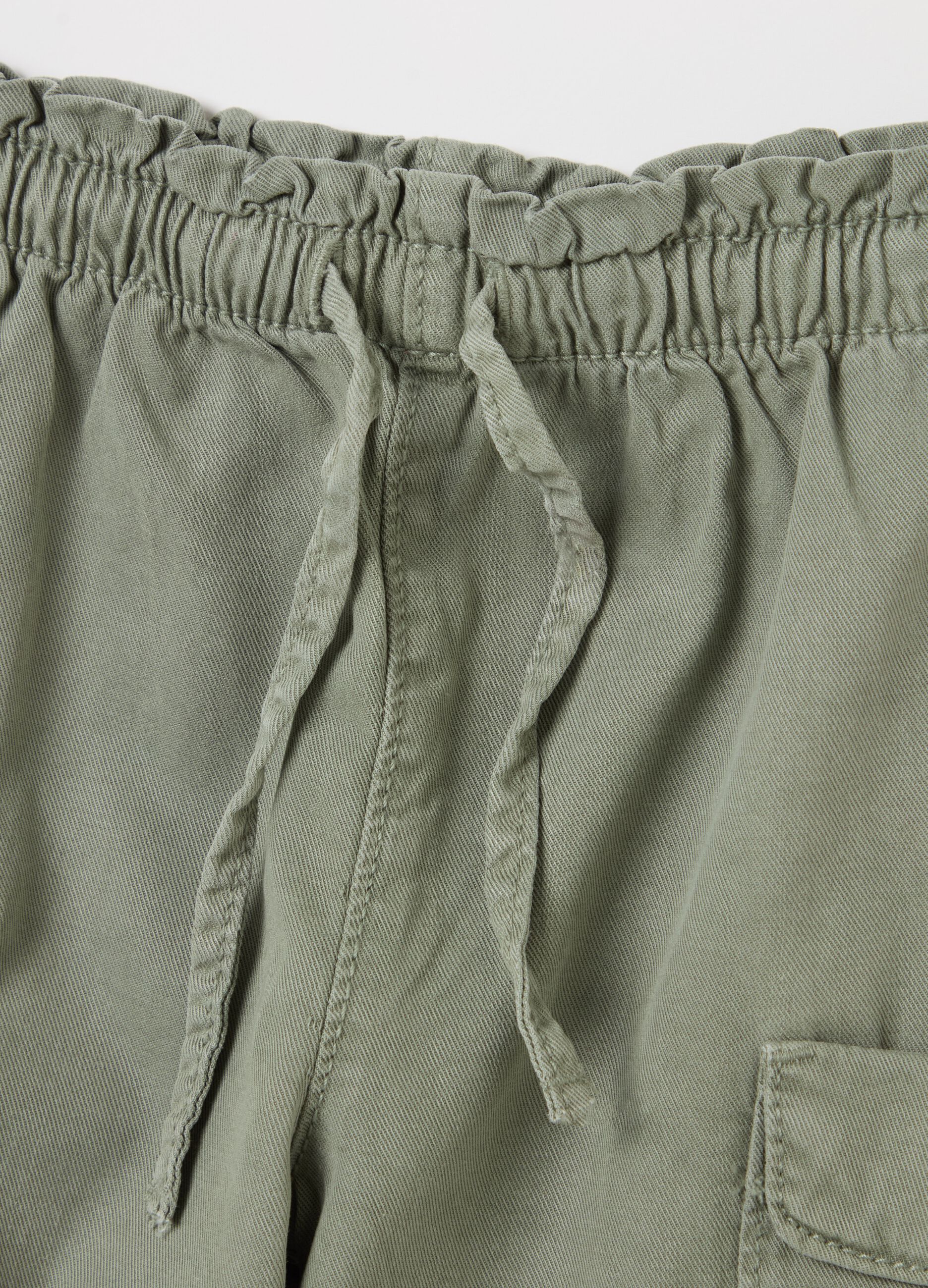 Cargo trousers in cotton and Lyocell with drawstring