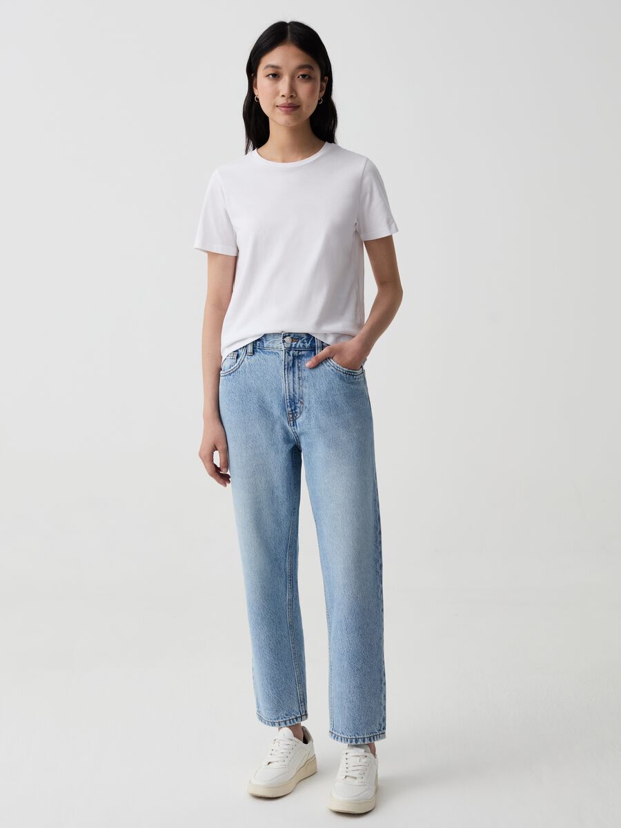 Mum-fit jeans with five pockets_0