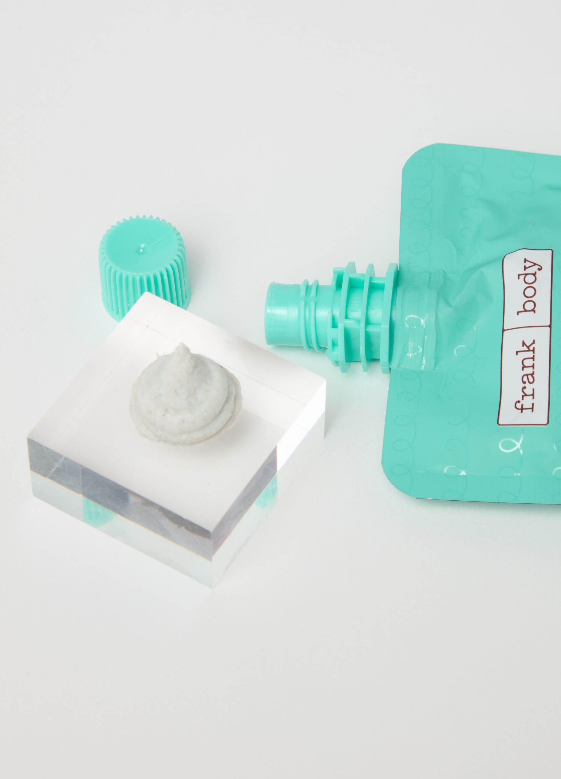 Body scrub with glycolic acid