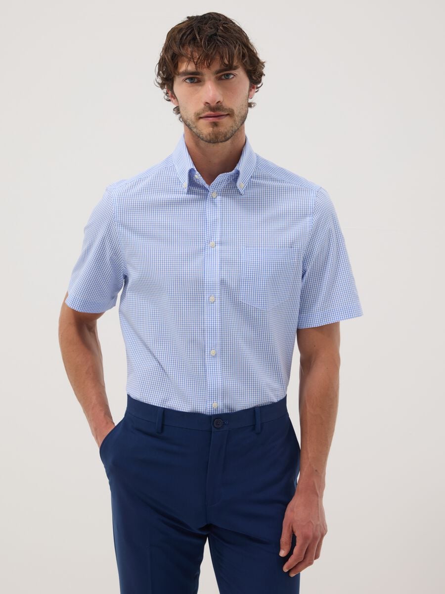 Light blue short-sleeve button-down shirt_0