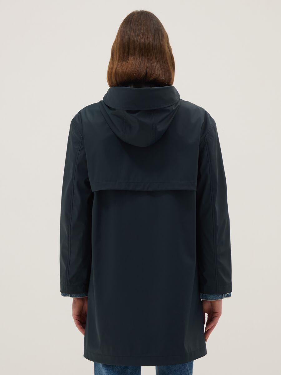 Blue waterproof jacket with regular fit hood_2