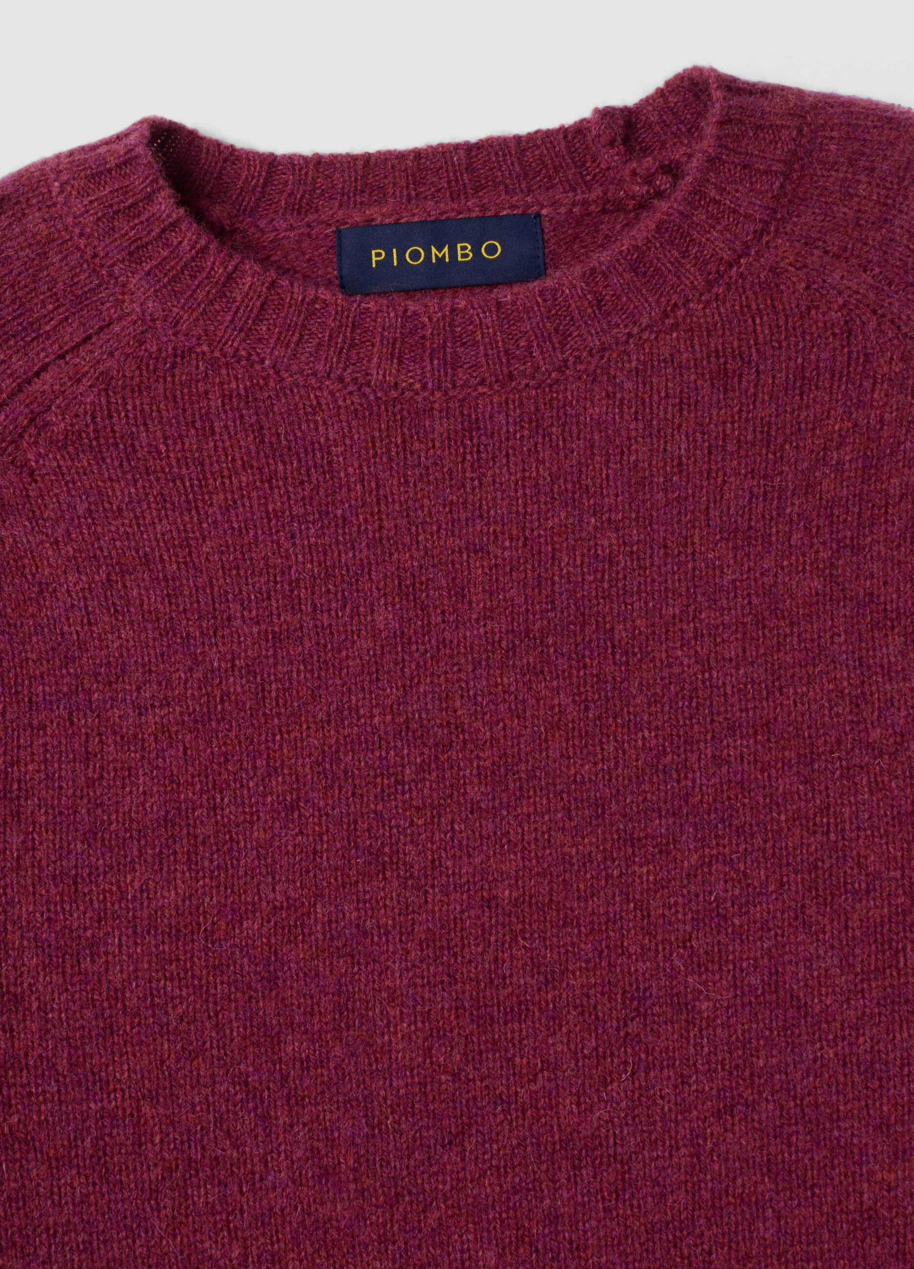 Red crew-neck jumper in pure wool, regular fit