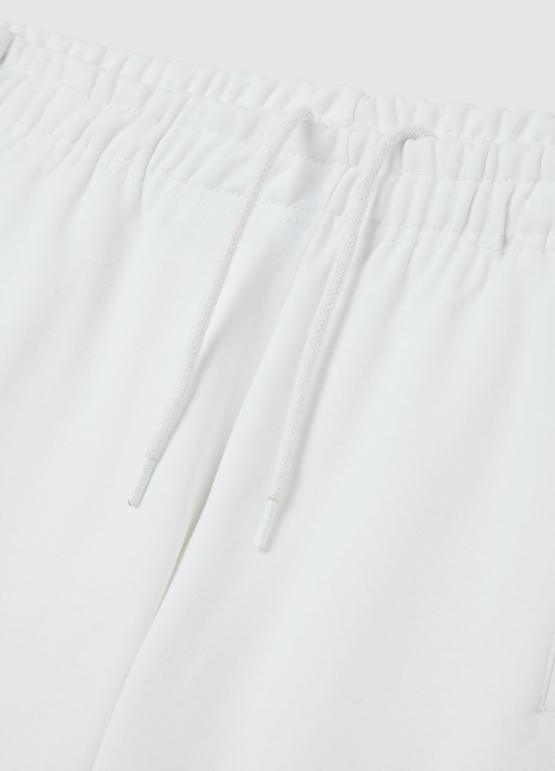 White Everlast Sports Bermuda Shorts