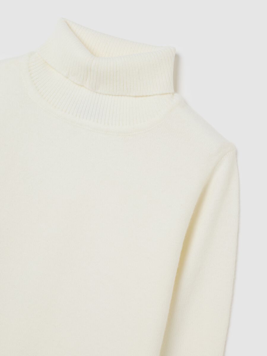 Maglione a collo alto bianco da bambino regular fit_2