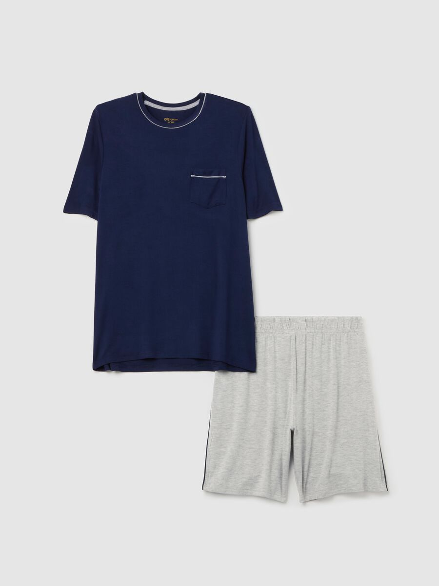 Short pyjamas with contrasting piping_4