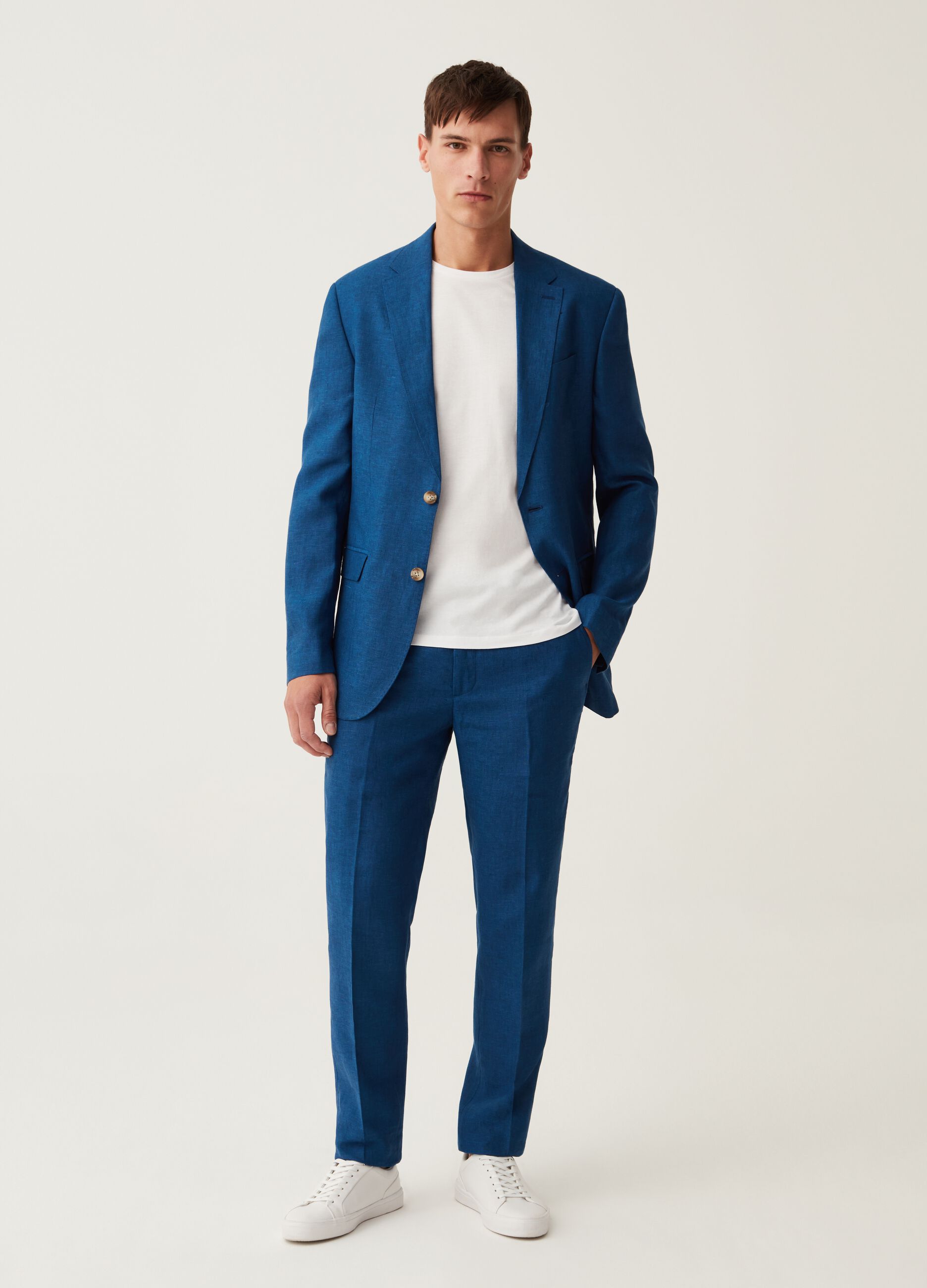 Slim-fit trousers in bluette yarn-dyed linen