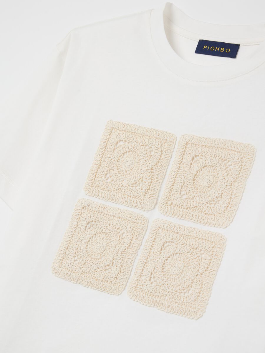 White boxy-fit T-shirt with crochet detail_5