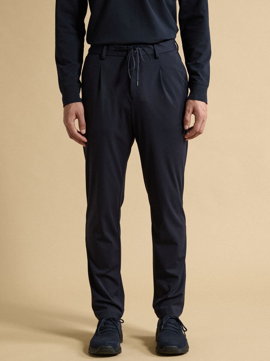 Pantaloni blu in tessuto elasticizzato 4 Way Stretch regular fit Easy Iron_1