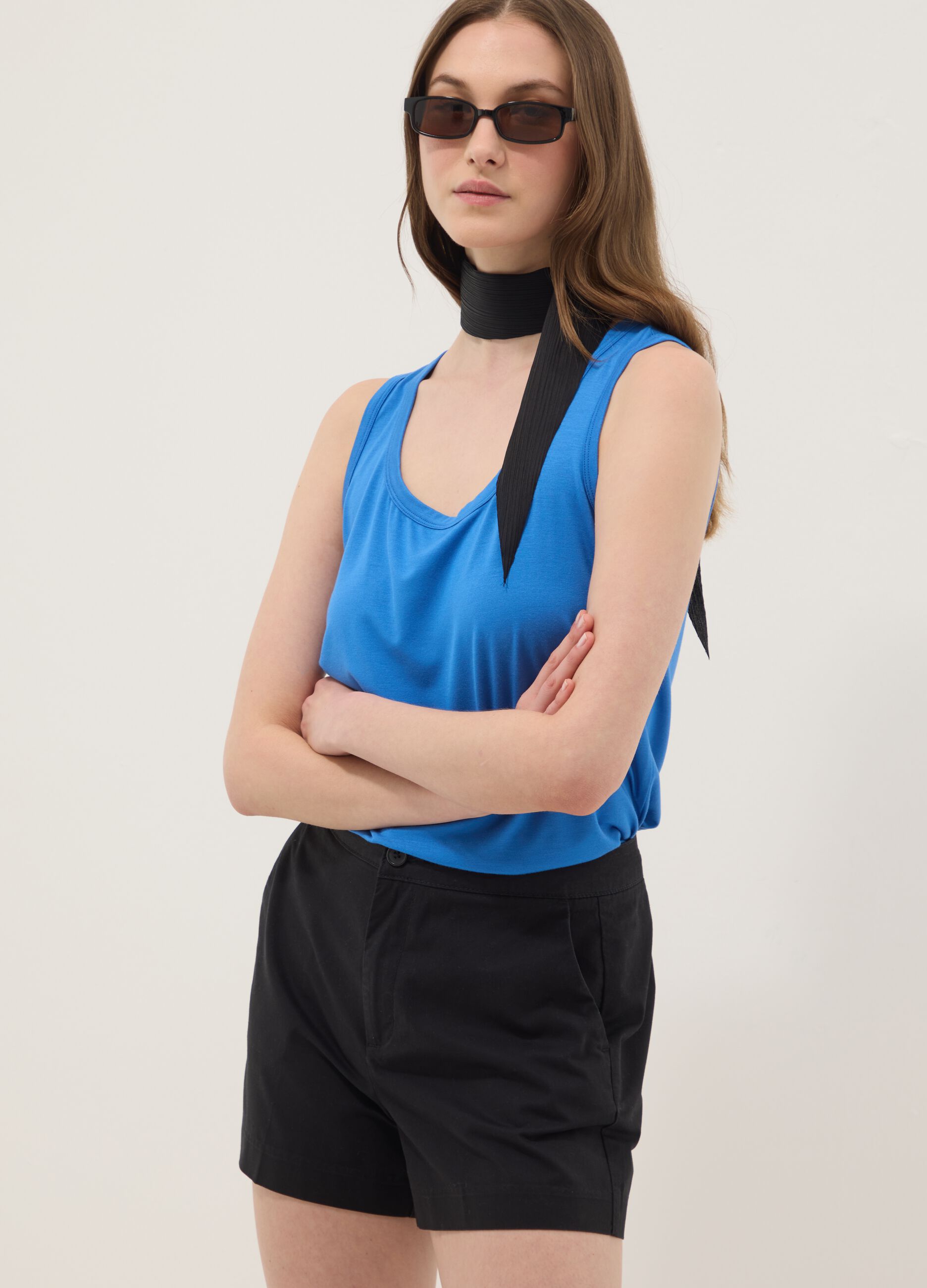 Blue stretch viscose top, regular fit