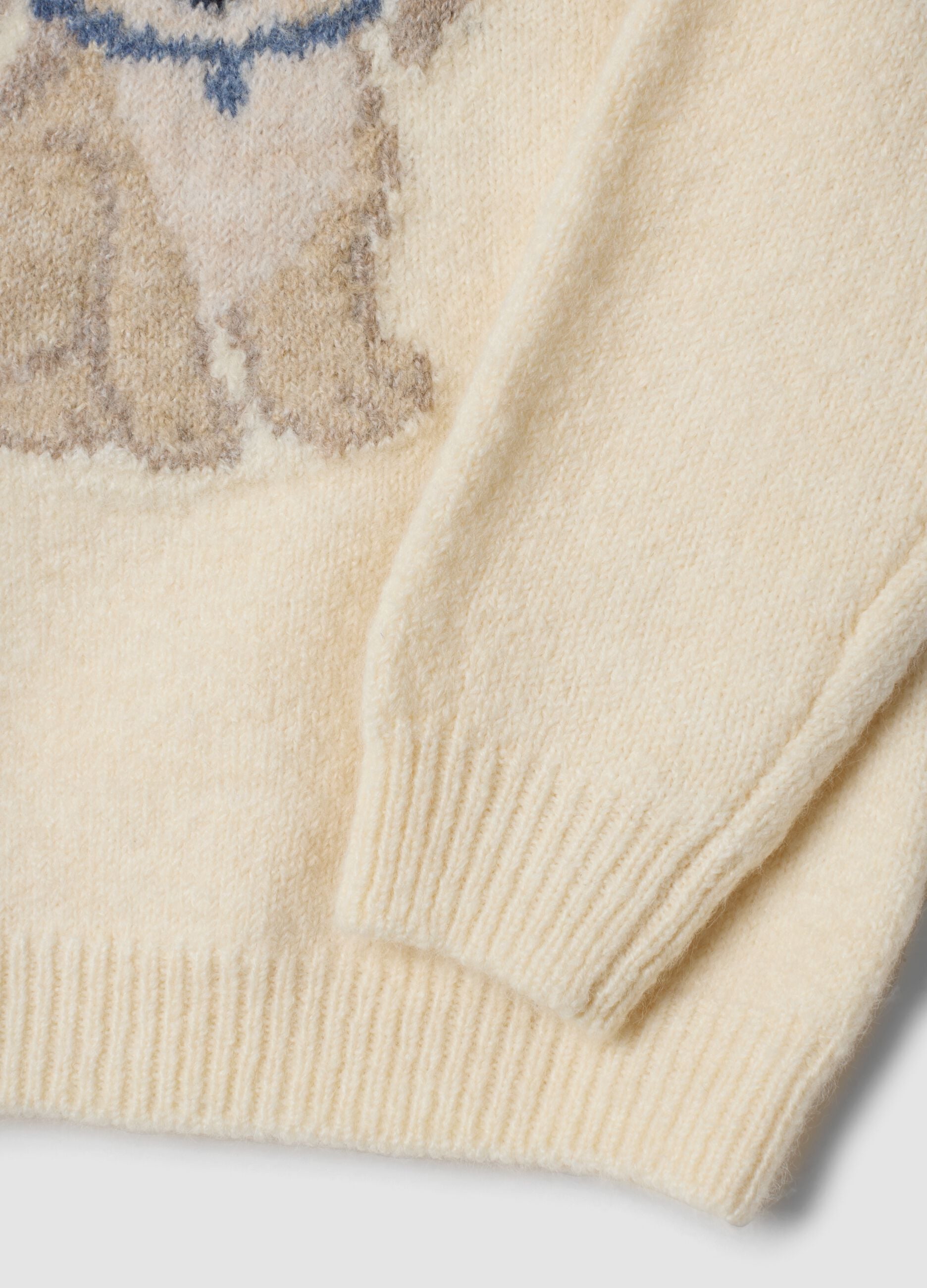White crew-neck stretch jersey top with puppy print