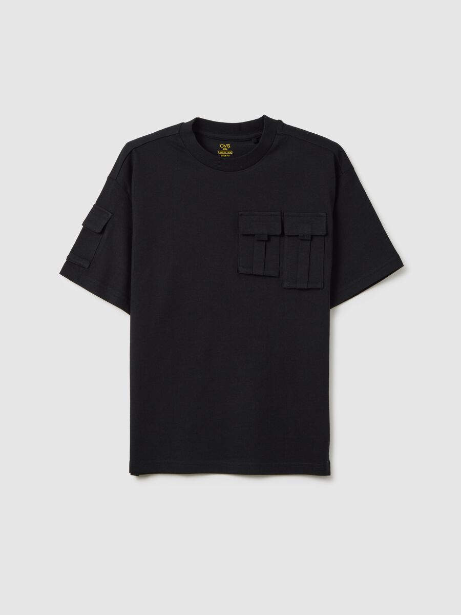 T-shirt da ragazzo in puro cotone nero regular fit con tasche_3