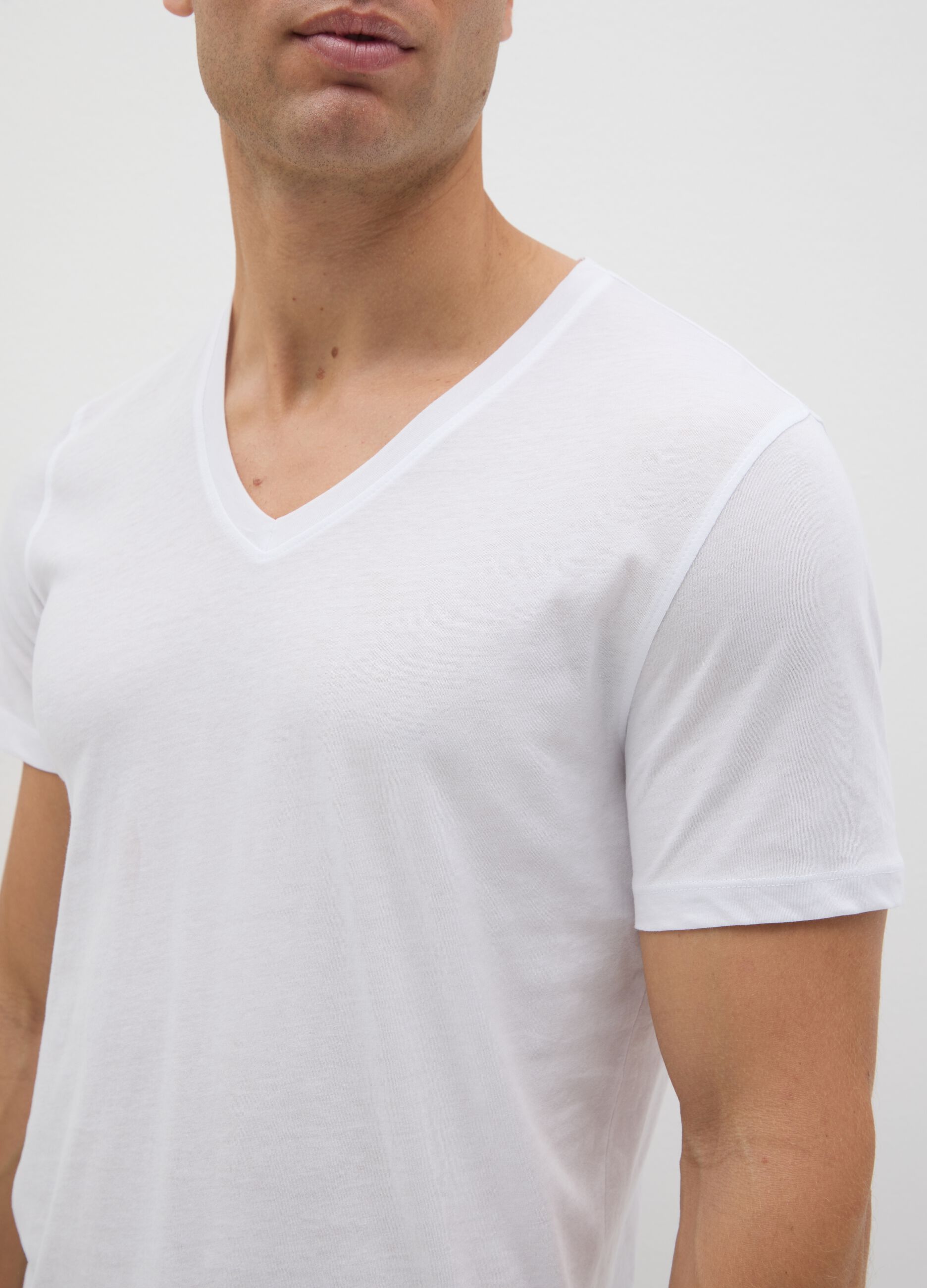 Men's White Regular Fit Pure Cotton T-shirt
