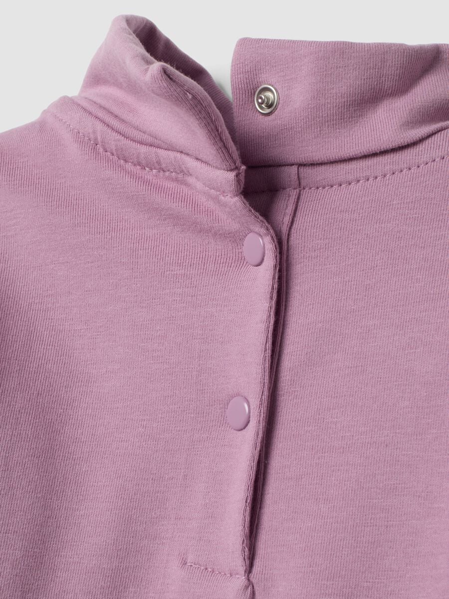 Purple organic stretch cotton T-shirt with mock neck_3