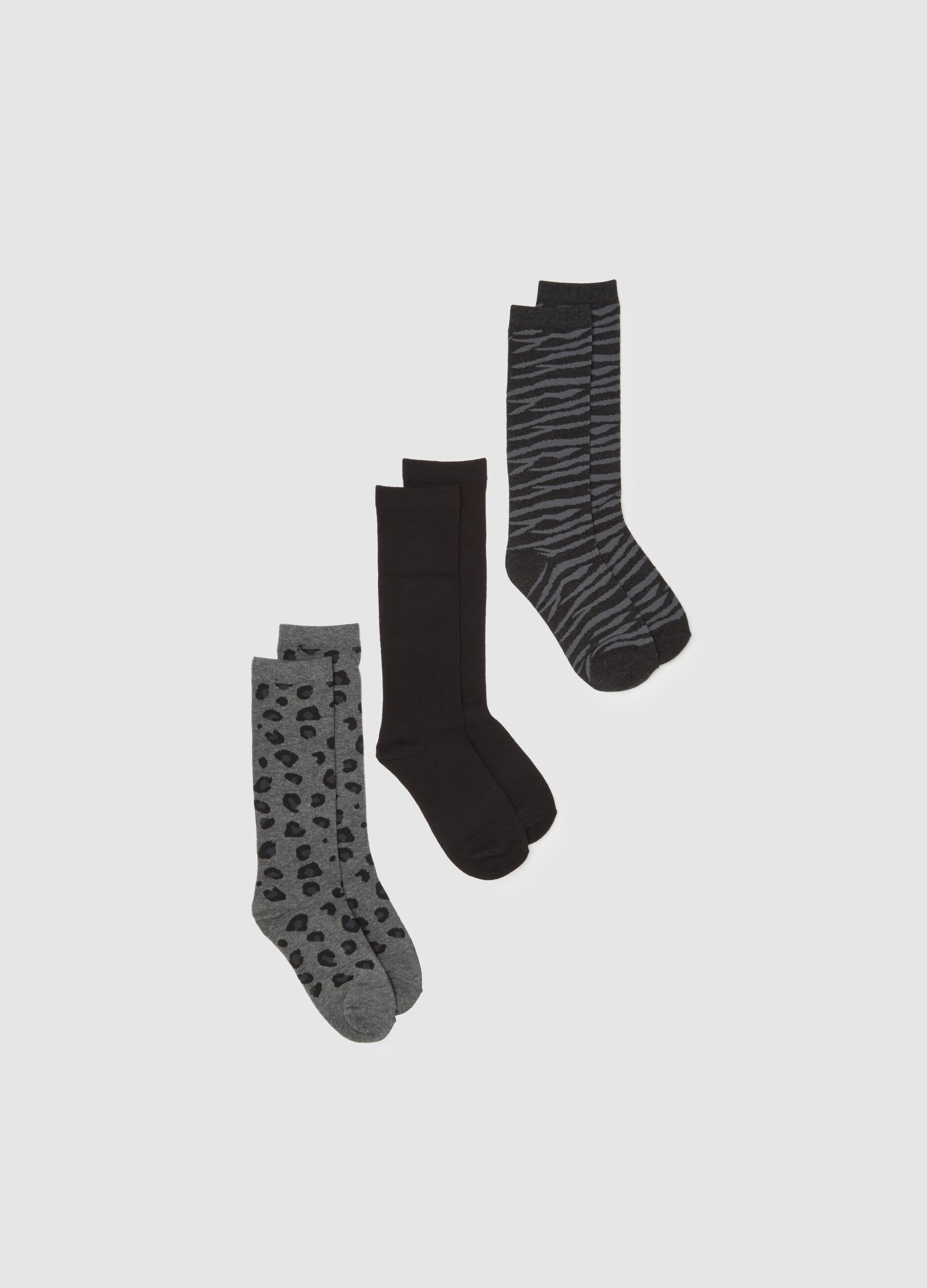 Tripack multicolour medium length cotton socks