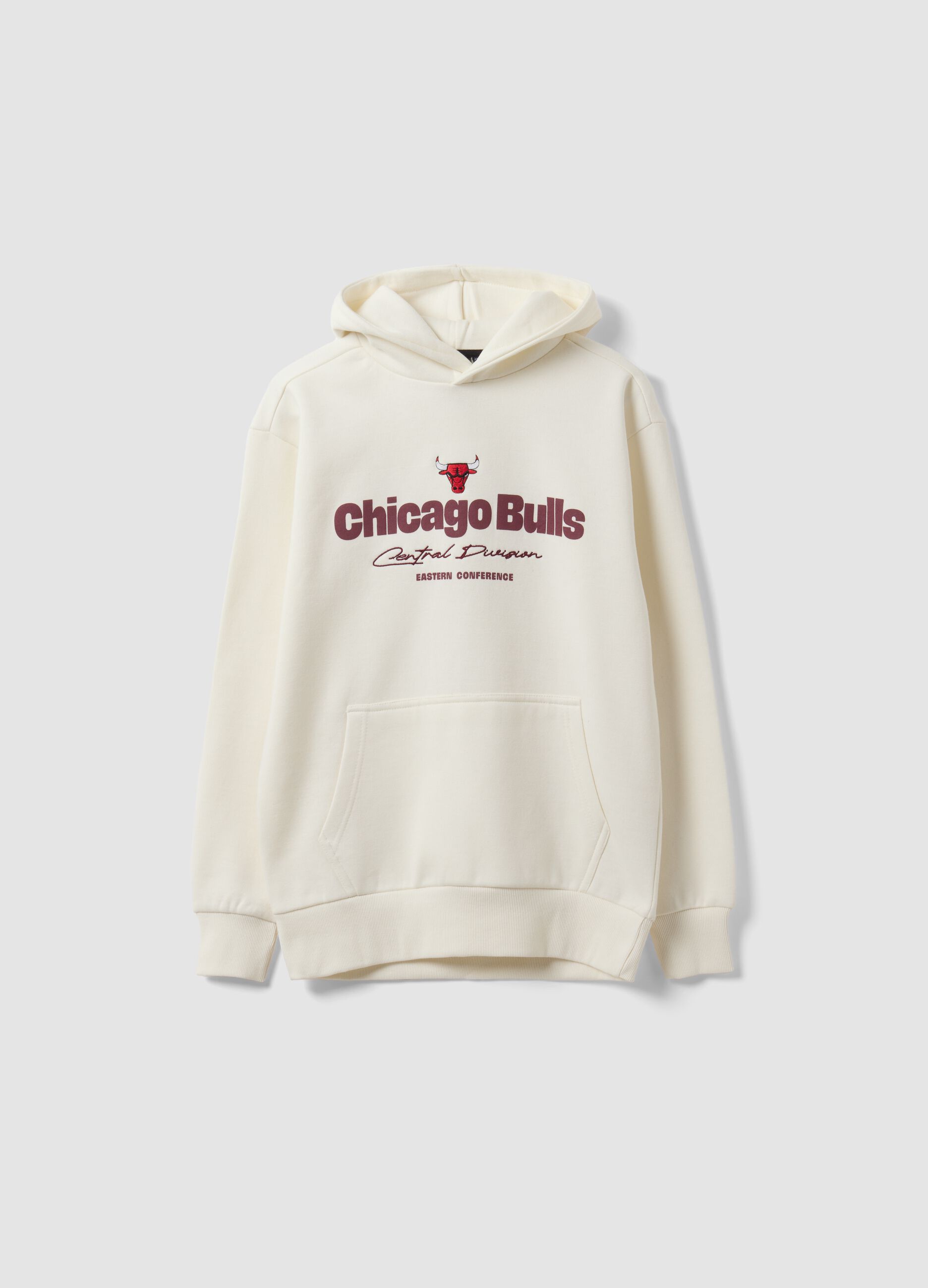 White cotton-blend hoodie with Chicago Bulls logo