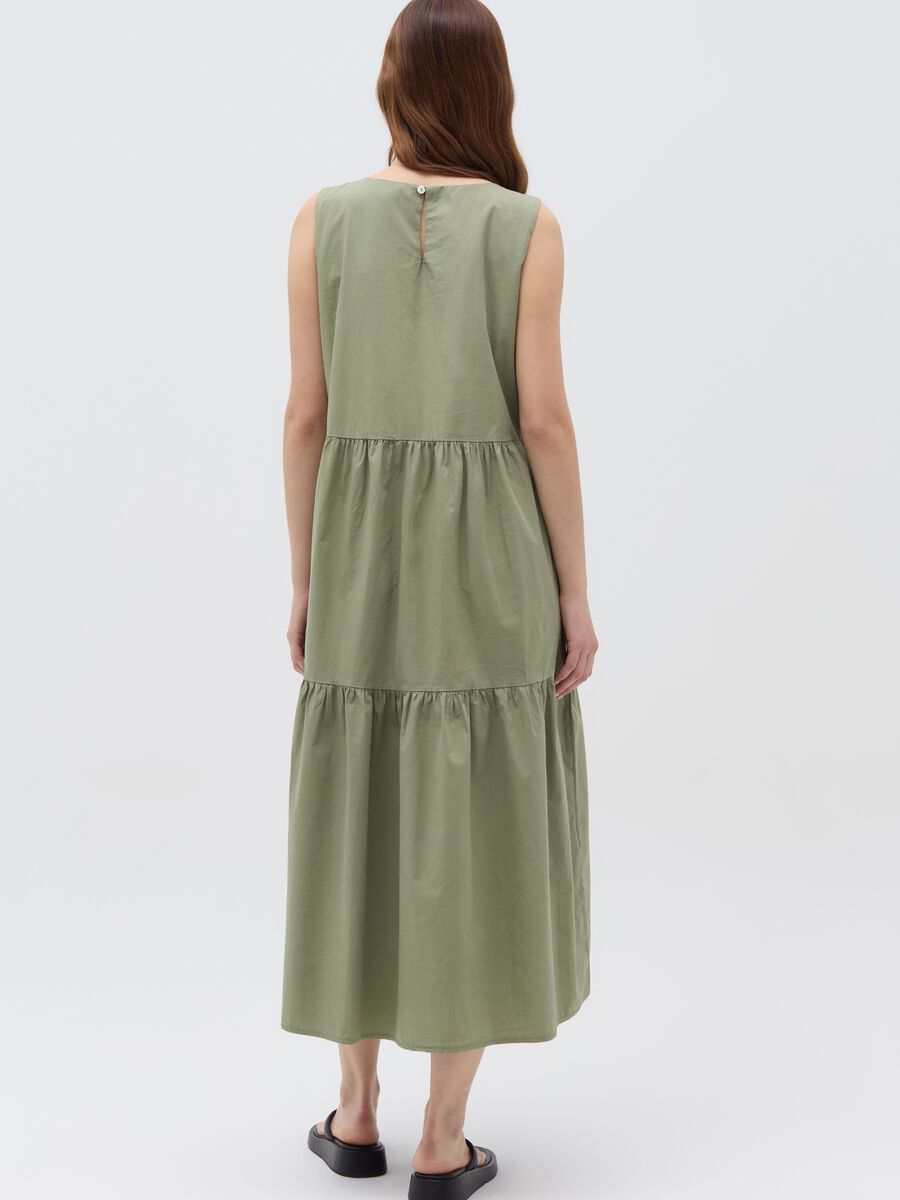 Long sleeveless tiered dress_2