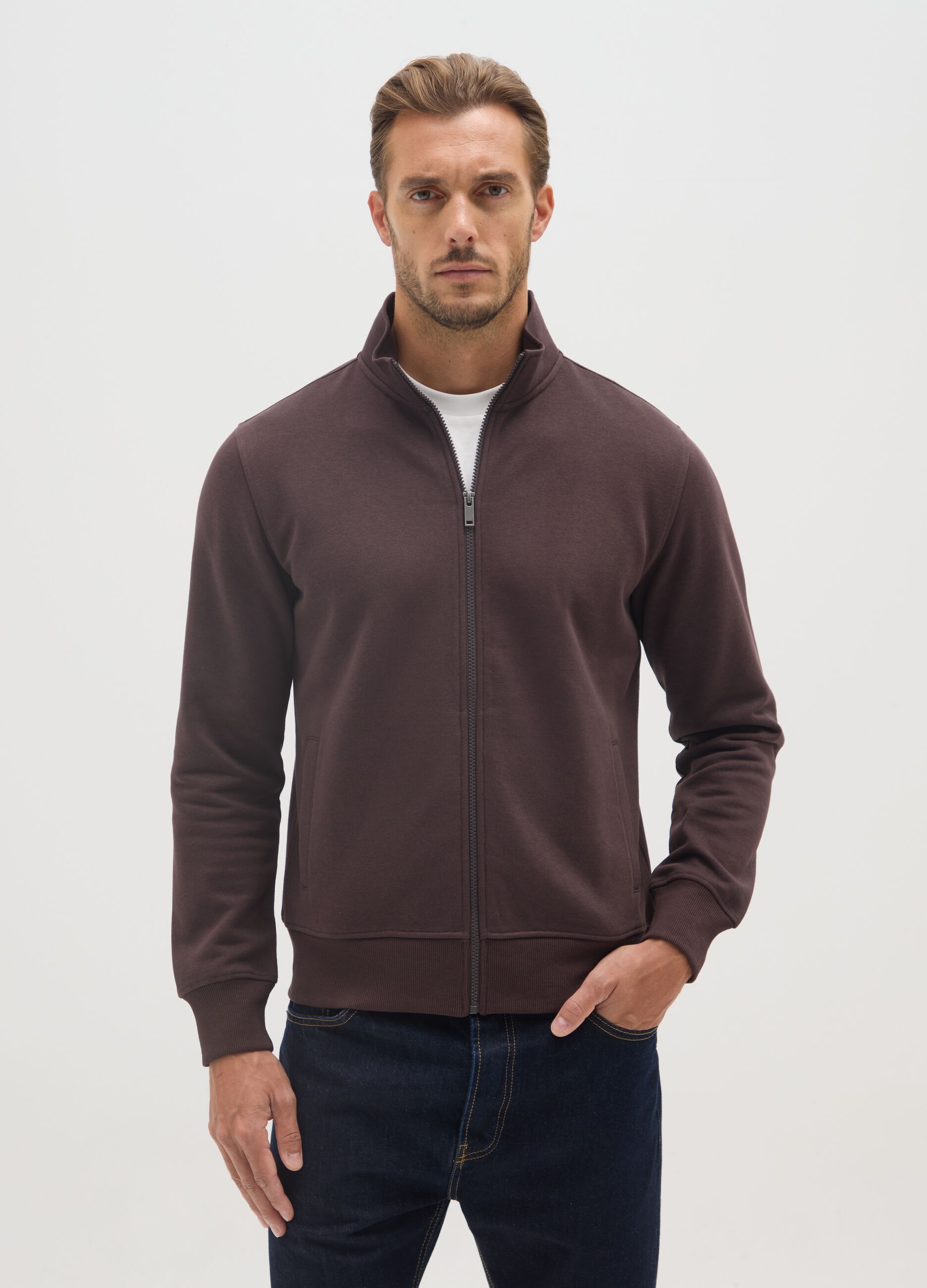 Brown cotton blend sweatshirt with zip