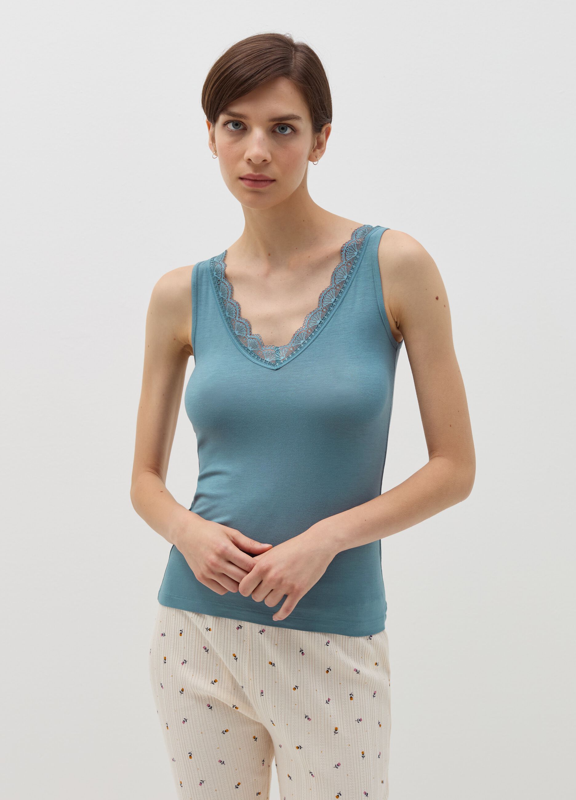 OVS Canotta in viscosa stretch con pizzo