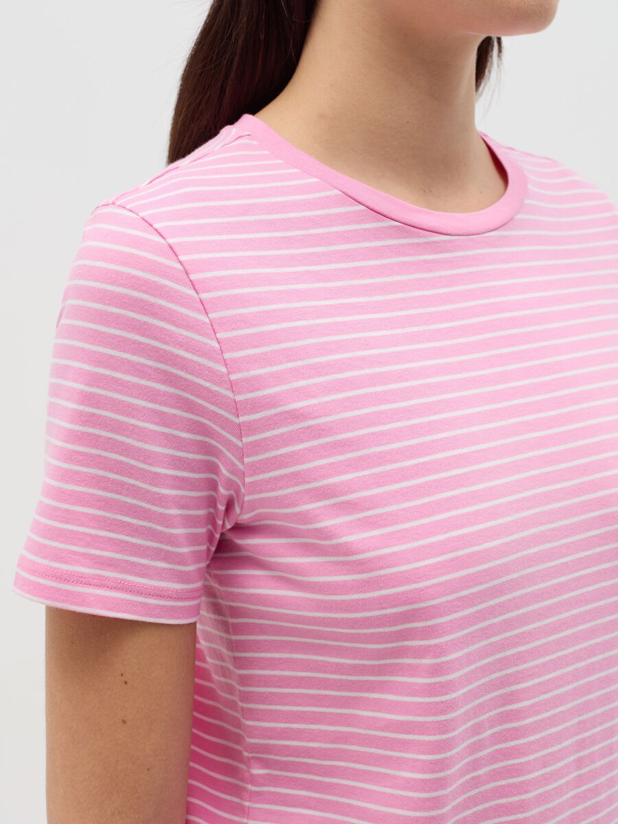 Essential cotton T-shirt with thin stripes_2