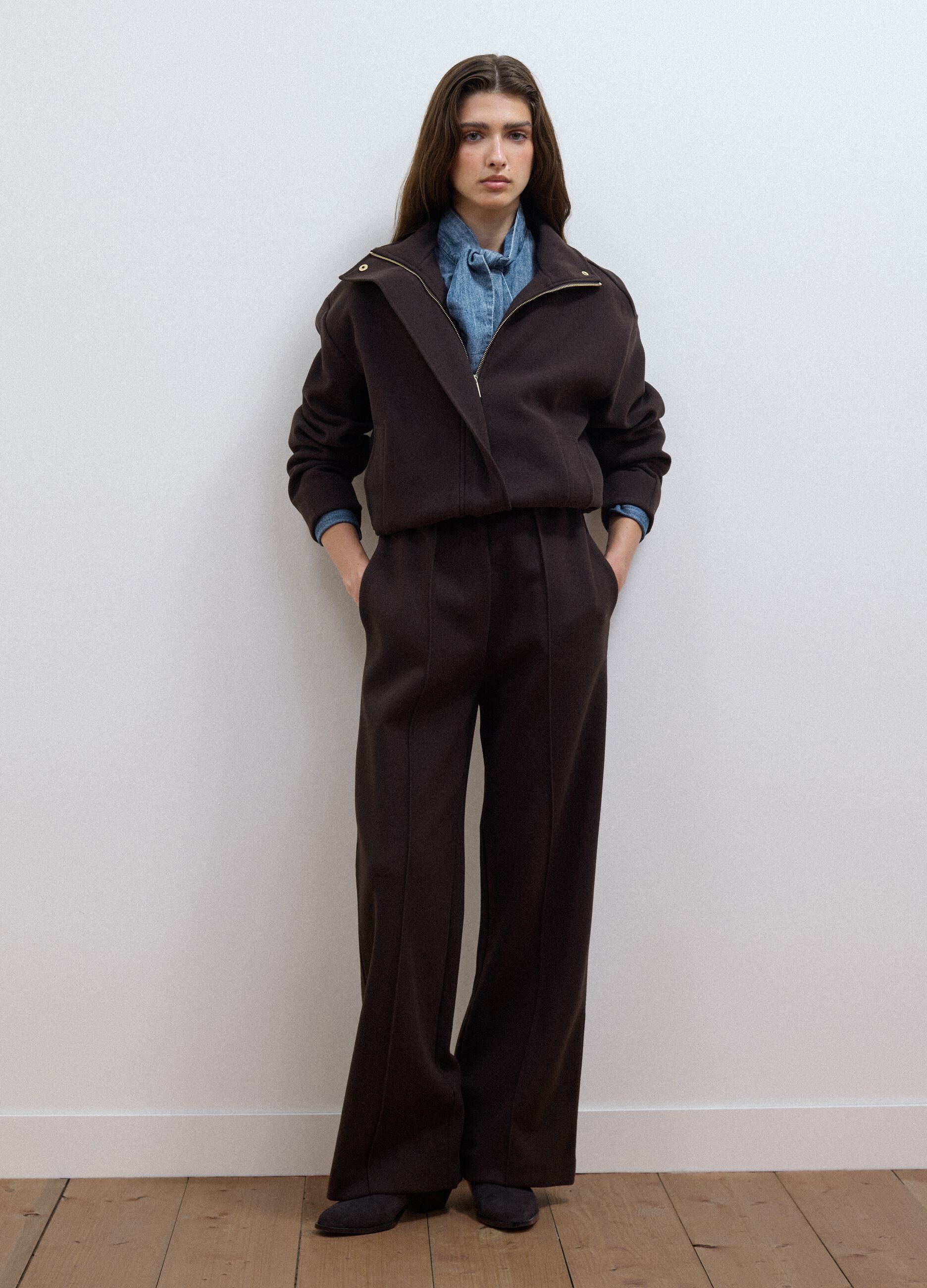 Brown viscose-blend tailored trousers with a baggy fit