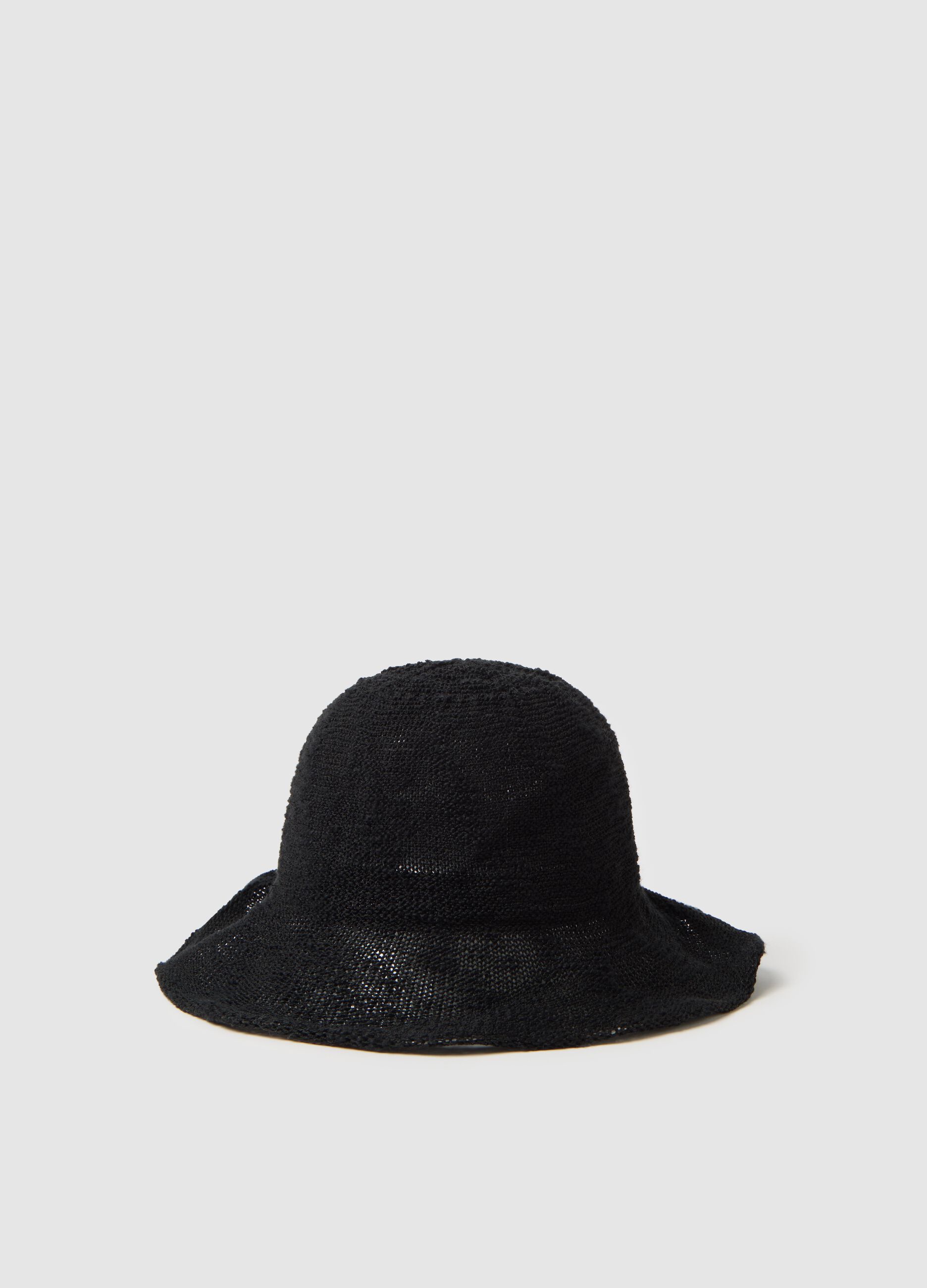 Cappello a cloche nero lavorato a maglia