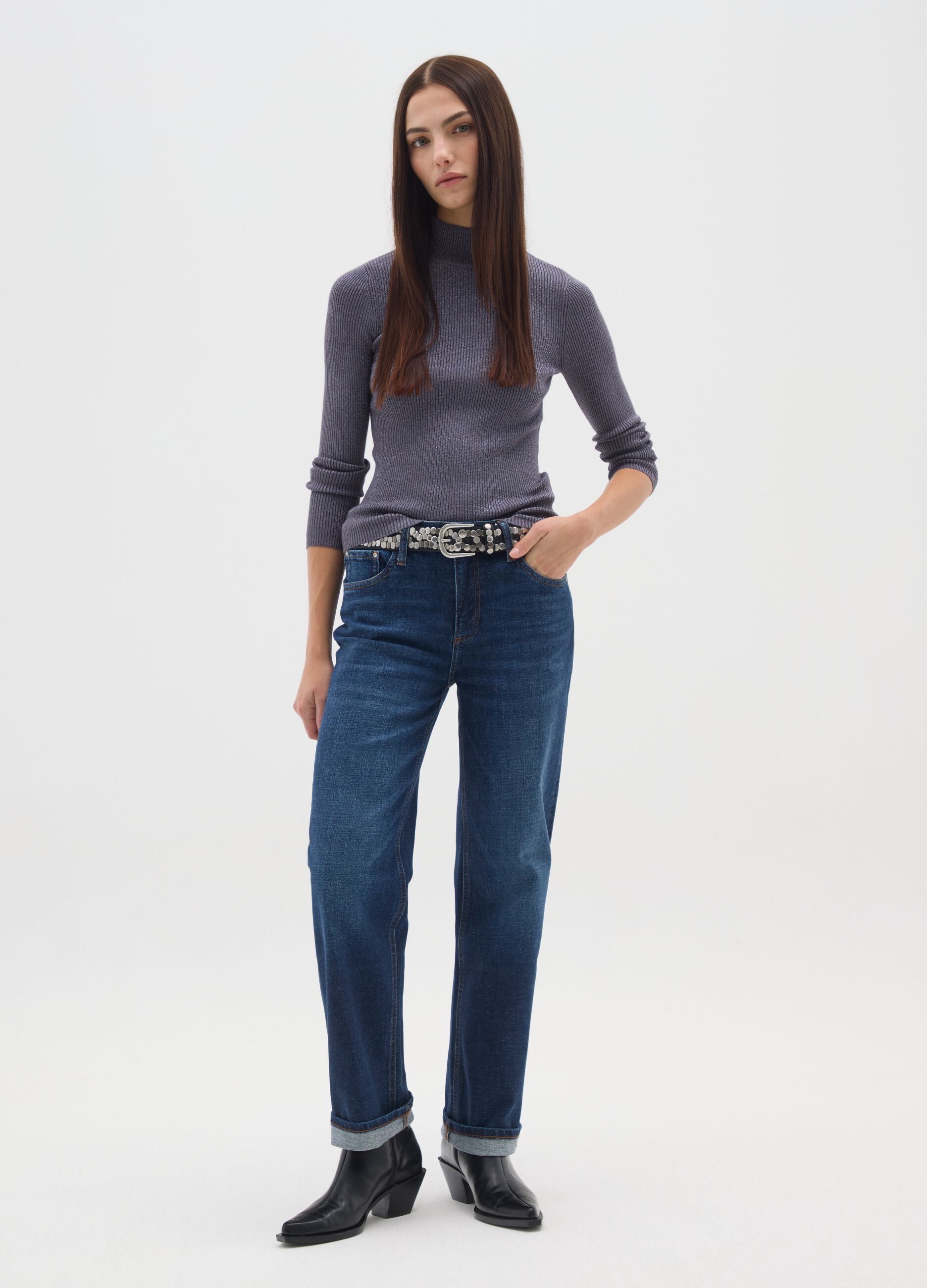 Grey turtleneck fitted sweater