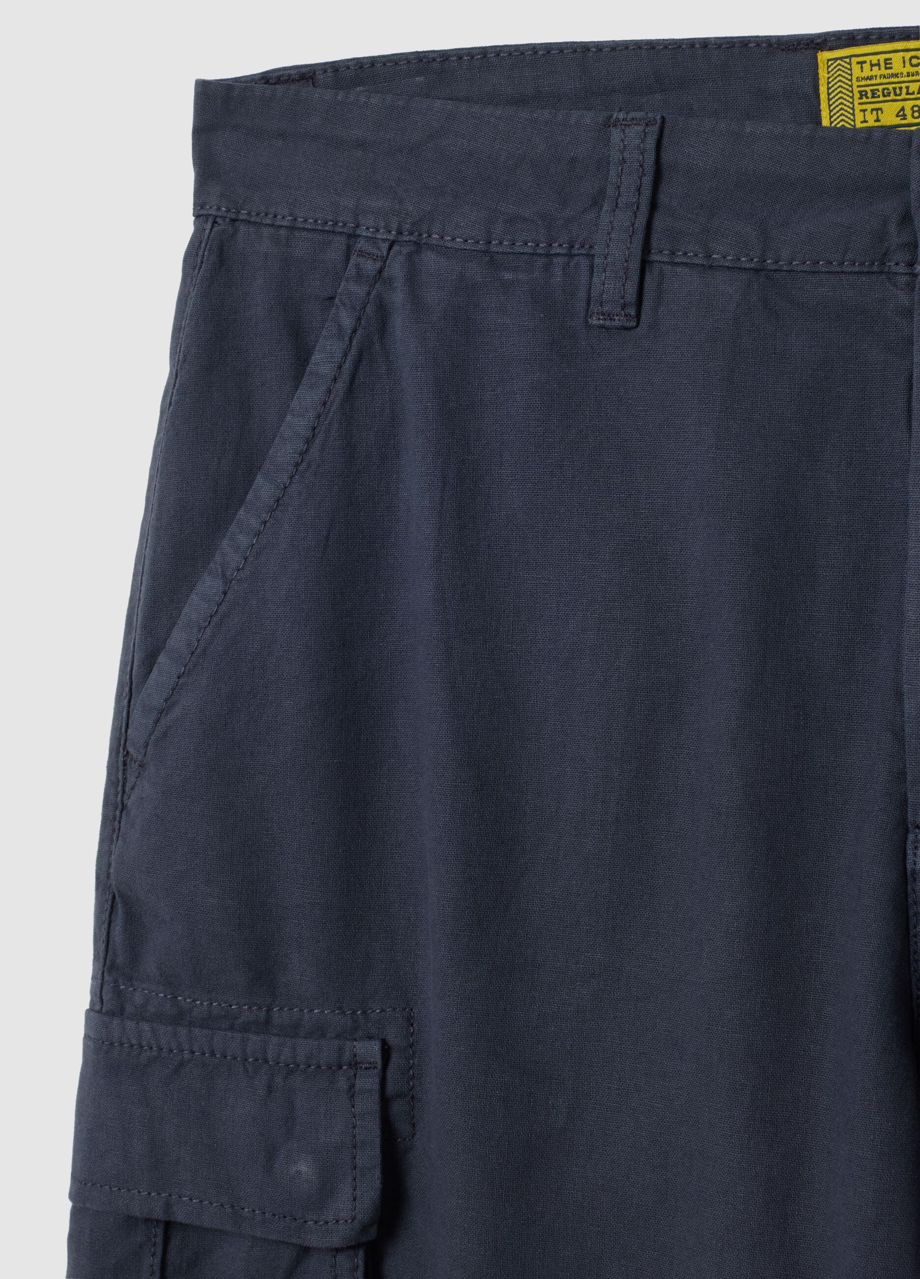 Men's blue linen blend regular fit cargo shorts