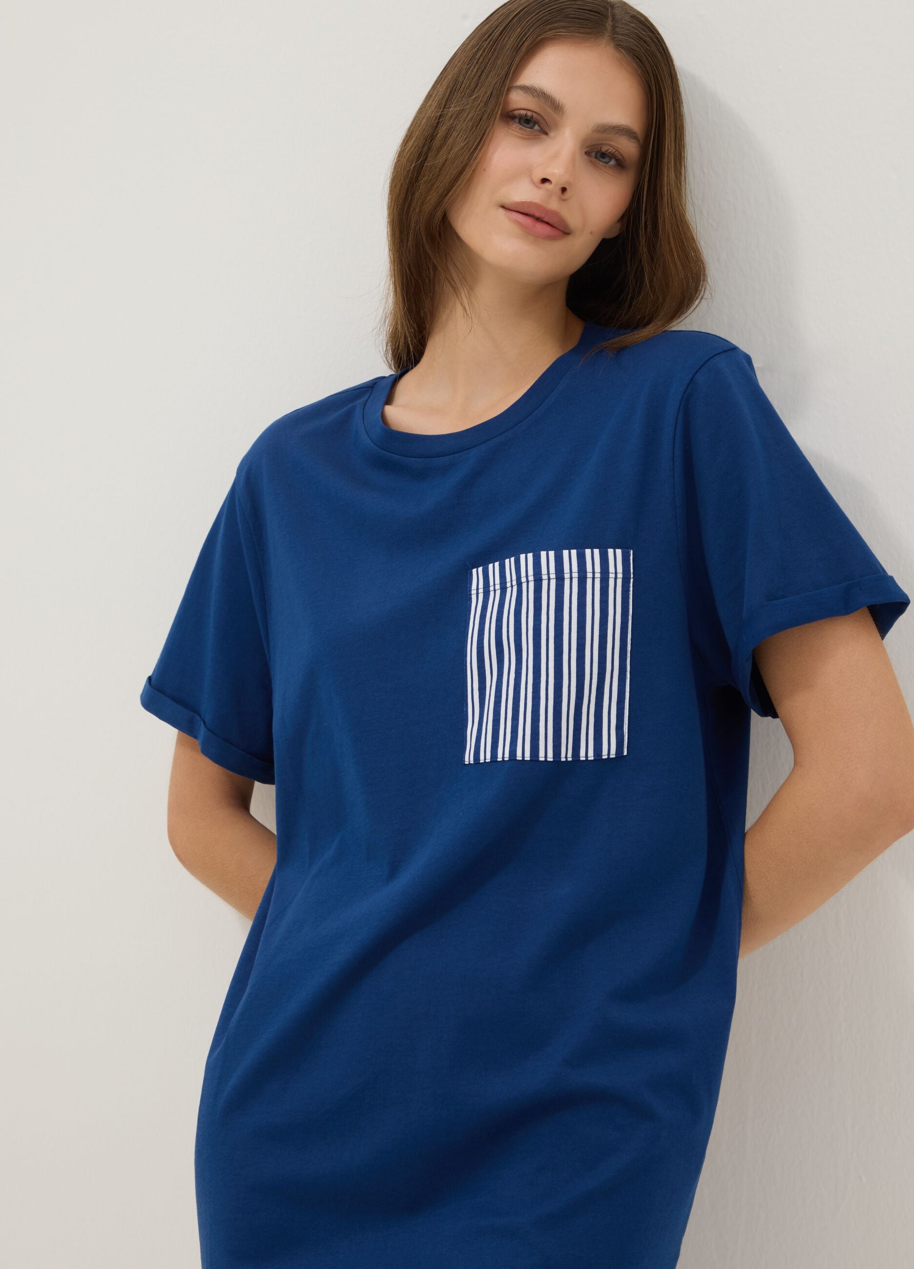 Blue pure organic cotton nightshirt with chest pocket