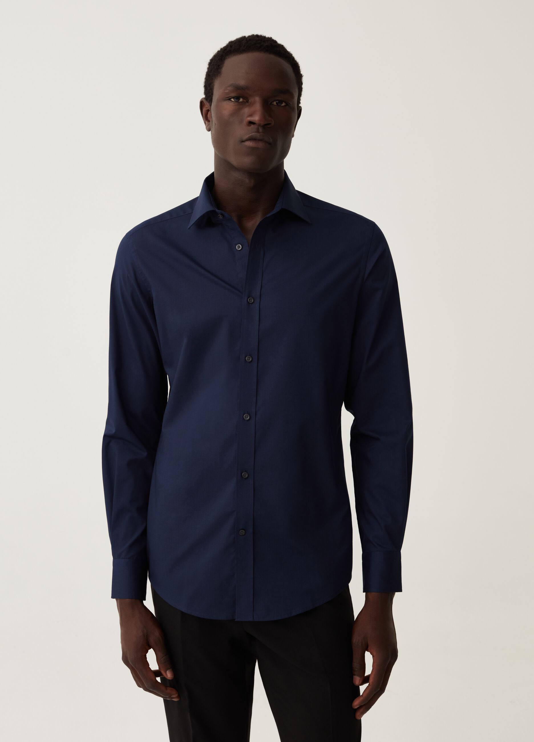 Camicia slim fit tinta unita_1